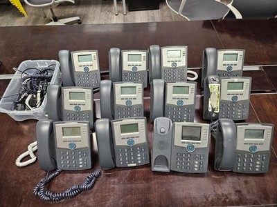 Lot of 12 Cisco SPA303 3 Line IP HD VOIP Desk Phones