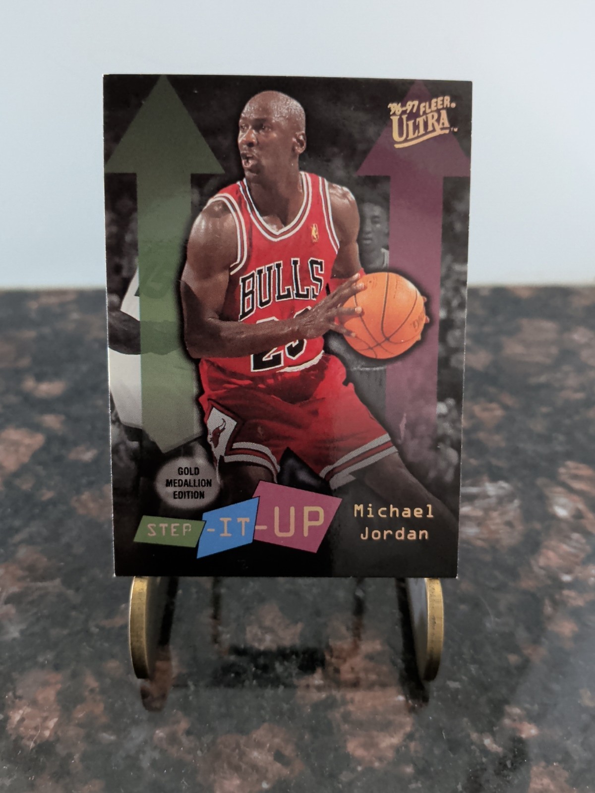 1996-97 Fleer Ultra - Step-It-Up Michael Jordan #G-280 Gold Medallion Edition