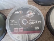 Rohlinge von CDs, DVDs und Hüllen