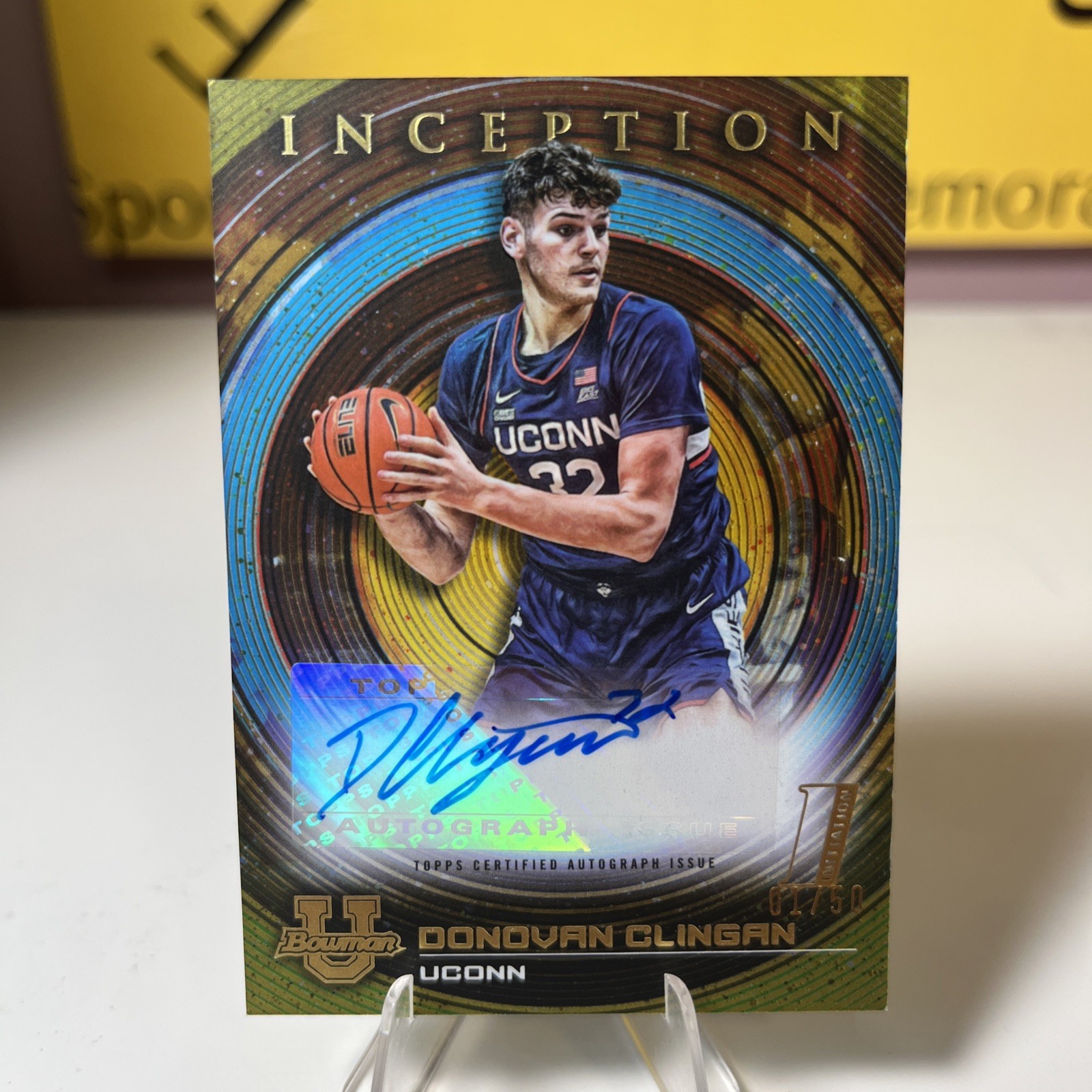 Donovan Clingan 2022-23 Bowman Inception #BIA-DCN Gold Auto /50
