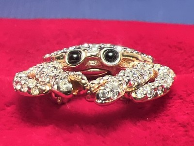 Swarovski Crystal Crab Brooch Pave Onyx Eyes 22k Gold Vintage 20 gms brilliant