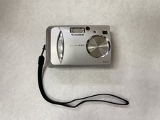 Fujifilm FinePix A303 3.2MP Digital Camera Silver - Tested And Works