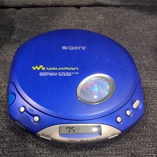Sony Walkman - CD Player Plays music, buttons work READ- ESP-MAX D-E350 - Blue