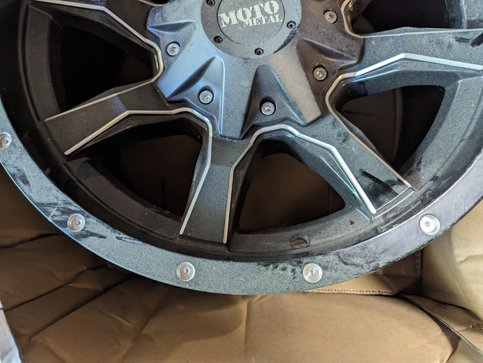 Moto Metal MO97079067912N Wheel, 17 x 9 (G35BCE) - Image 2 of 2
