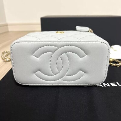 Chanel Vanity Bag Crossbody AP1341 Ball Chain Purse Light Gray
