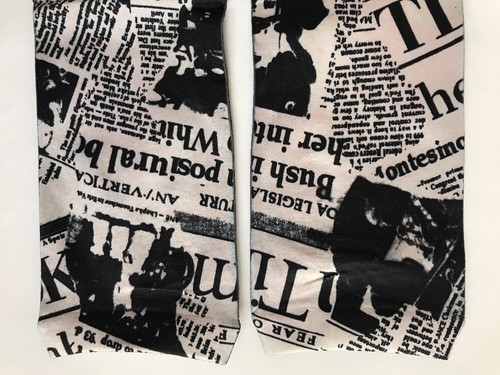 Leggings Newspaper Prints Front Solid Black Back Lady Girl One Size NEW - Picture 5 of 7