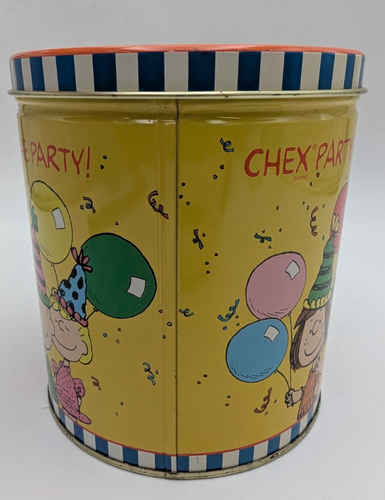 Vtg 1990 Peanuts & Chex Mix Collectable Tin 40 Years Of Tradition with Recipe - Picture 7 of 13
