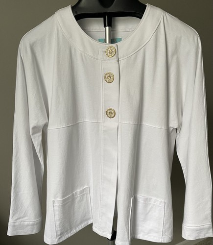 Joni B Petite Medium White Jacket Stretch Long Sleeves Gold Buttons pockets NWOT