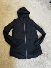 Lululemon Windbreaker Jacket Lightweight, Hooded, Zip Front, Size 6