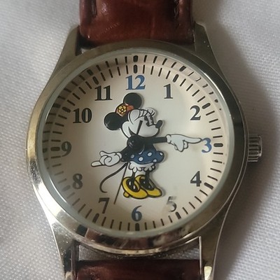 Disney Minnie Mouse Watch Stainless Steel Back Japan Movement Brown Leather Str 