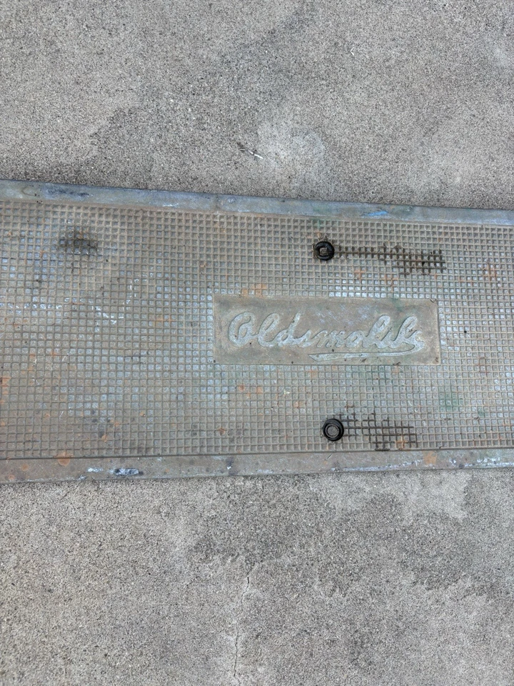 Oldsmobile Modelo 42 1914 estribo de aluminio Foto 3 de 4