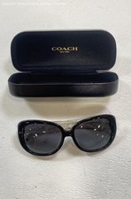 Coach HC8076 Laurin sunglasses