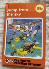 LADYBIRD, 9b JUMP FROM THE SKY, W. MURRAY. HARDCOVER.