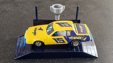 MINT!!! Rare Vintage Ertl 1/64 Pow R Pull car with Victory Stand