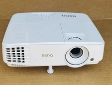 BenQ MX525A XGA DLP 3300 ANSI Lumens Projector (10000+ Lamp Hours)