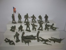 Vintage 1960's Tim Mee WWII Plastic Toy Soldiers w/Medical Figures Lot