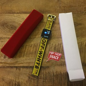 apple watch strap off white