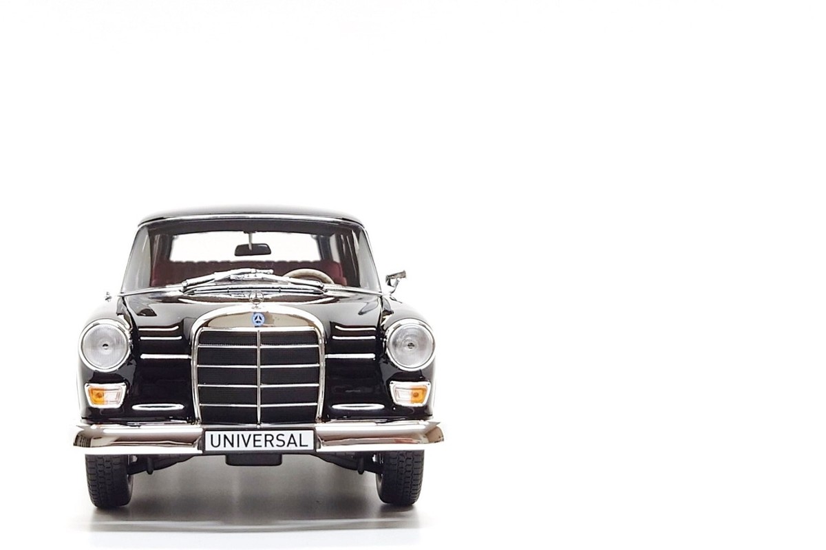 Norev 1:18 1966 Mercedes-Benz 200 Universal (W110) in Black | eBay