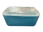 Vintage PYREX 502-B Blue Refrigerator Dish w/ 502-C Ribbed Glass Lid Made in USA