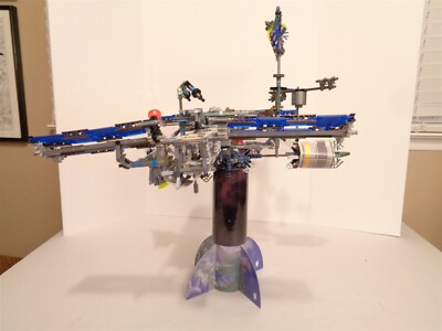 Knex #15118 Missions in Space International Space Station Building