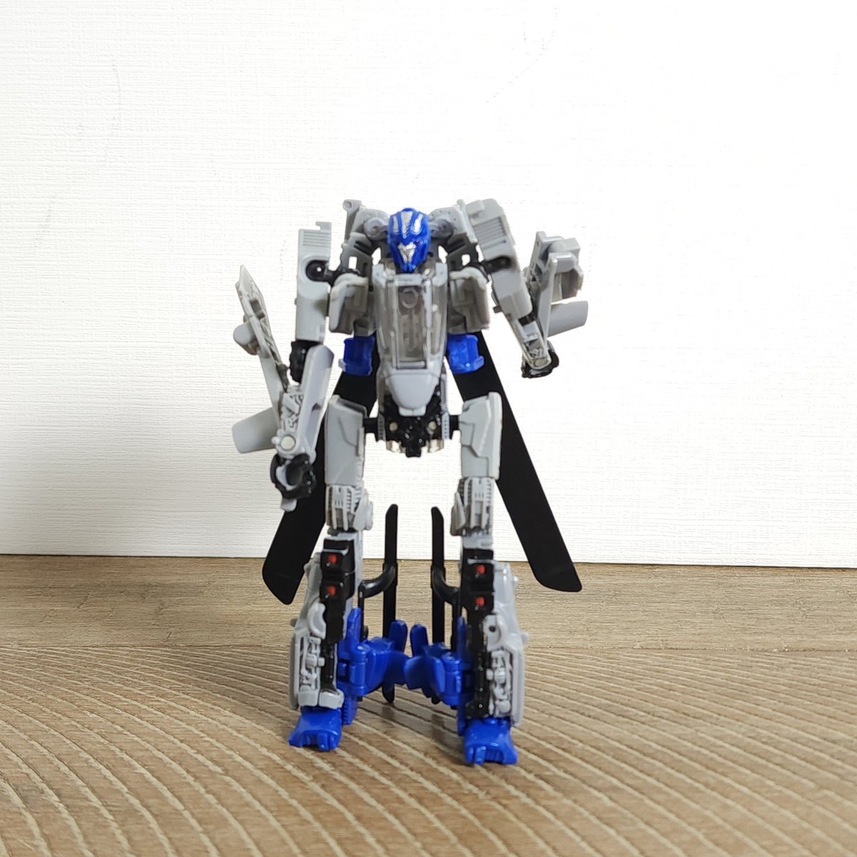 Transformers Studio Series 22 Dropkick Helicopter Action Figure