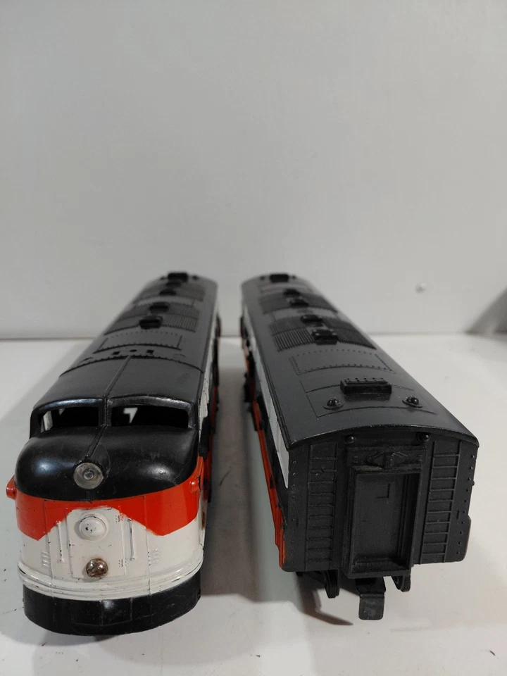 Marx 2002 O Gauge Model Railroad New Haven EMD E7 Diesel Locomotive AB Set - Image 3 of 4