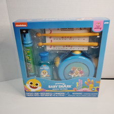 Nickelodeon Baby Shark Musical Tub Tunes Bath Toy Set 2021 for Ages 3 Years