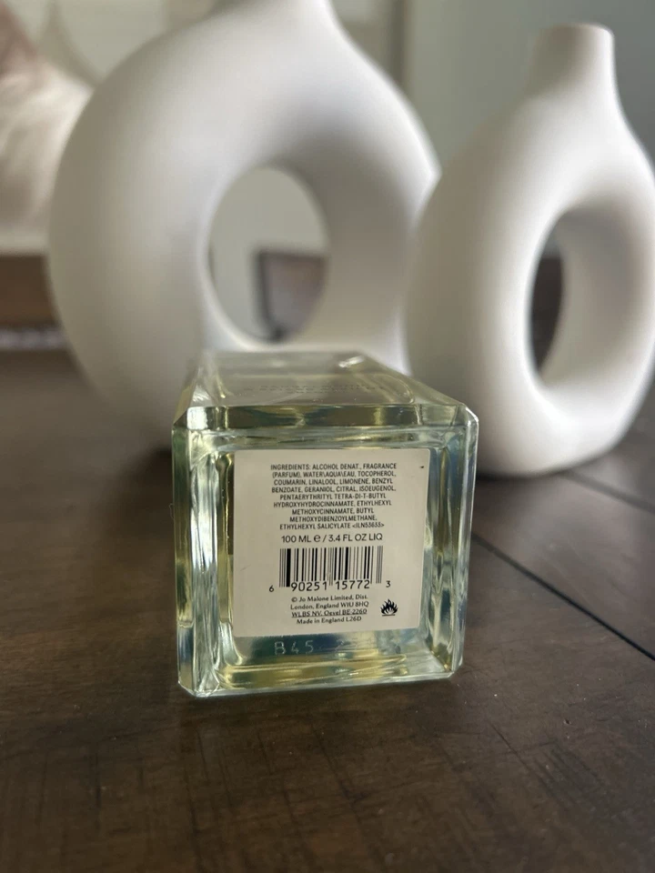 Jo Malone Sandalwood Spiced Apricot 3.4 Oz-BRAND NEW- Authentic Limited Edition - Image 4 of 4