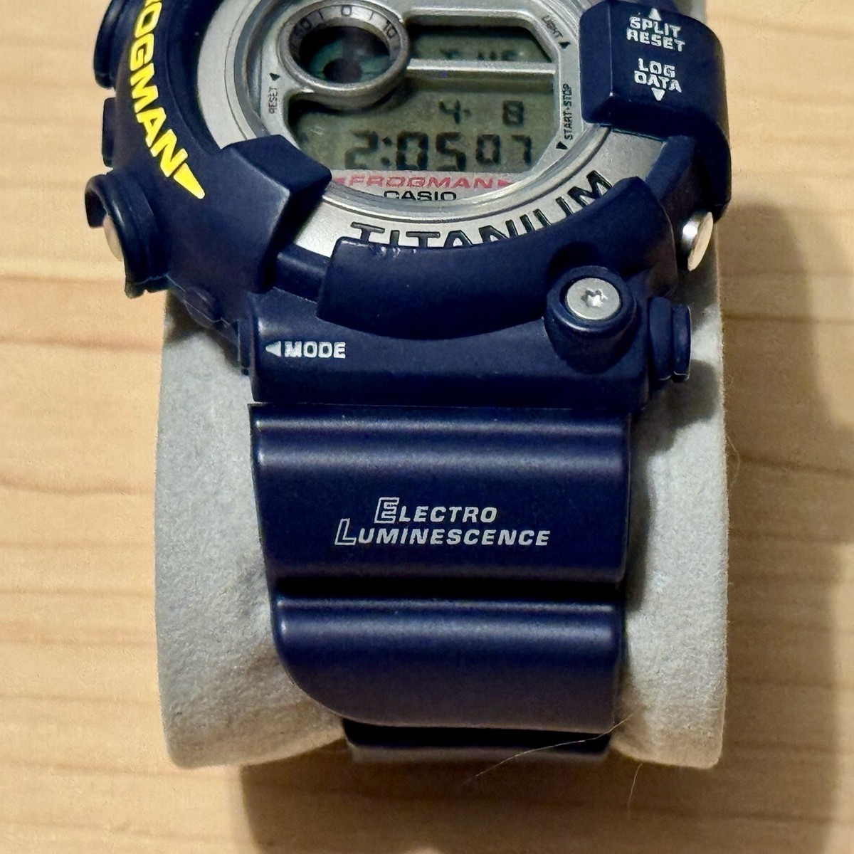 G-SHOCK Geeshock Casio Watch Dw-8200nk-2jr Frogman Ry4142 G-SHOCK Geeshock Casio Watch Dw-8200nk-2jr Frogman Ry4142