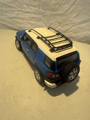 1/18 AutoArt 2007 Toyota FJ Cruiser Blue **READ DESC** | eBay