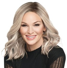 Raquel Welch Wavy Day Wig RL19/23 Biscuit Color Average Size Hairuwear Ear Tabs