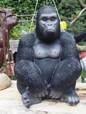 Gorilla sitzend Deko Figur Gorilla wetterfest Gartenfigur 47cm NEUHeit