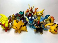 Pokemon official TOMY figures - Trainer's Choice