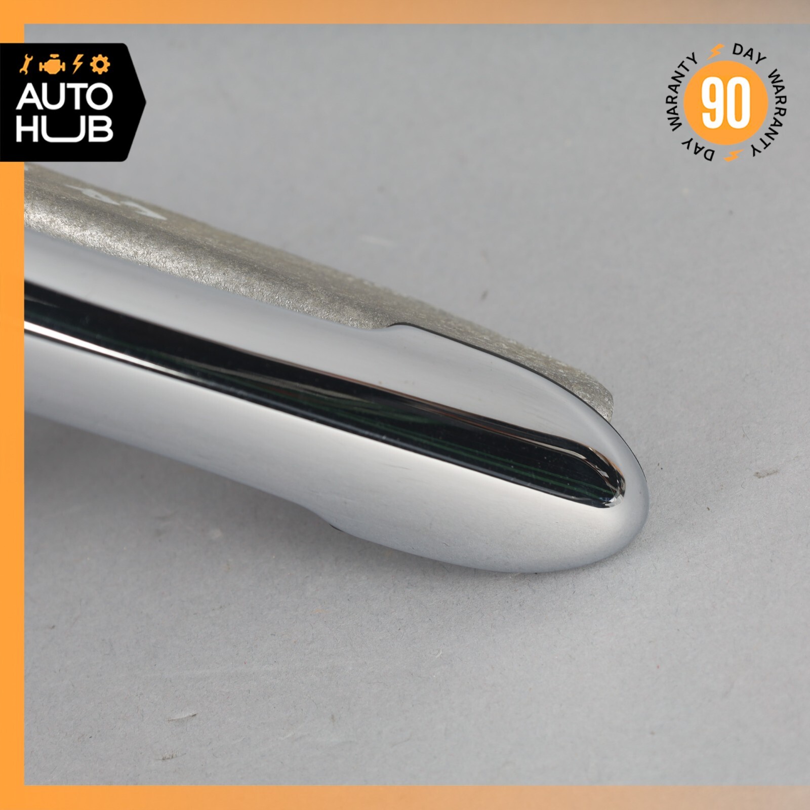 03-13 Maserati Quattroporte M139 Front Right Side Exterior Door Handle OEM 79k