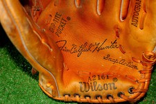 Wilson Catfish Hunter Autograph Model Baseball Glove A2161 11" Yankees i