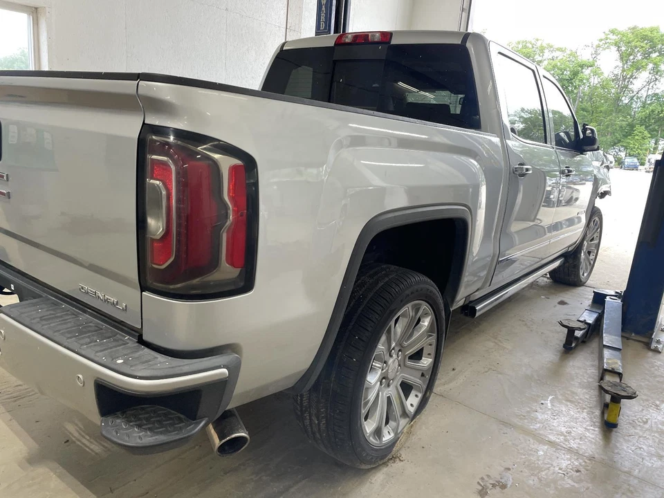 Medidor de velocímetro usado se adapta a: 2018 Gmc Sierra denali 1500 Cluster MPH mercado de EE. UU. 6 Foto 4 de 4
