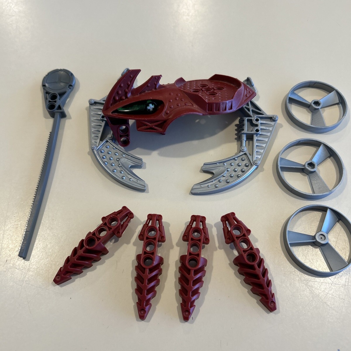 LEGO BIONICLE Visorak Head Vohtarak Red 50911 With Eyes / Spinners