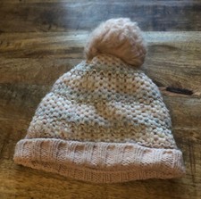 Childrens Place Girls Winter Knit Hat Beanie Cap Size 4-7Y S/M