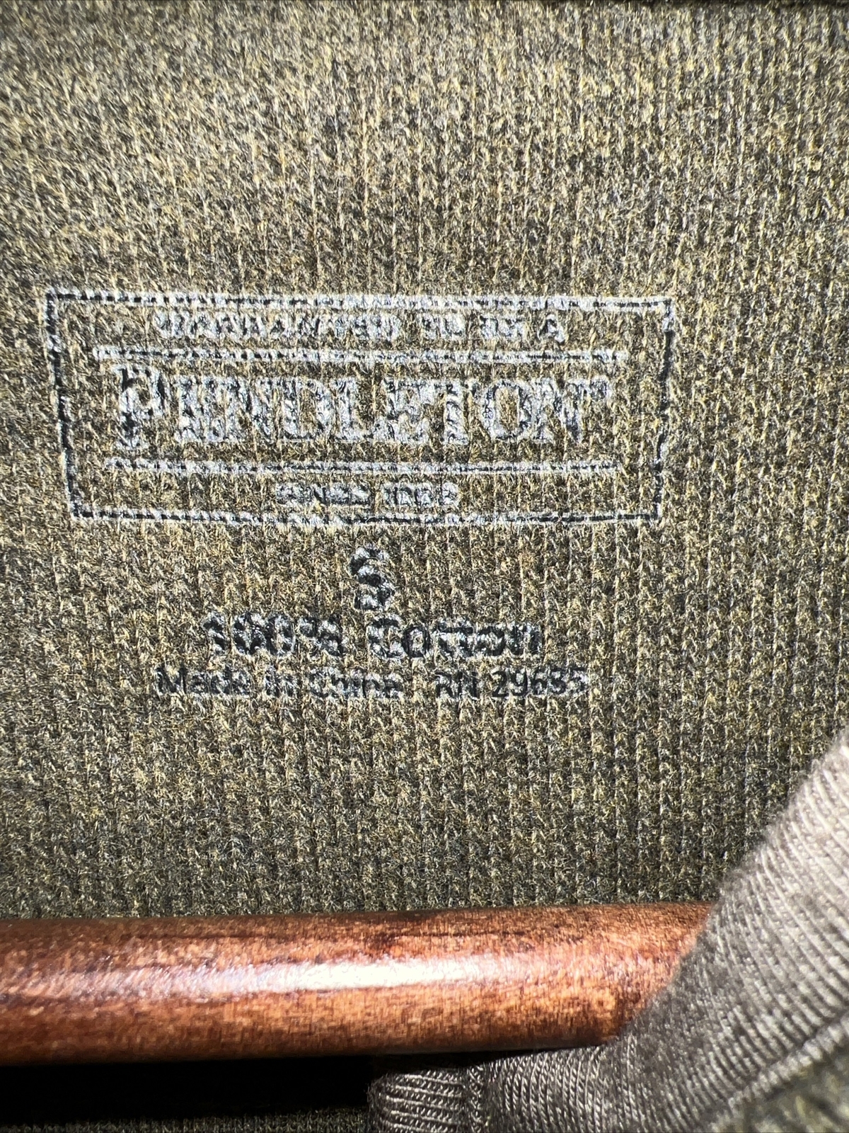 Pendleton Mens 1/4 Zip Soft Pullover Sweater Size… - image 6