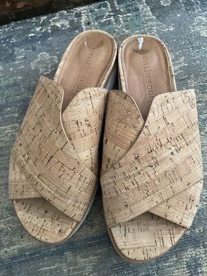 GENTLE SOULS by Kenneth Cole Cork Leather Lavern Slide