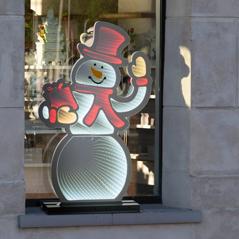 Lotti Pupazzo di Neve H75cm Base Alluminio Infinity Mirror bifacciale SMD LED