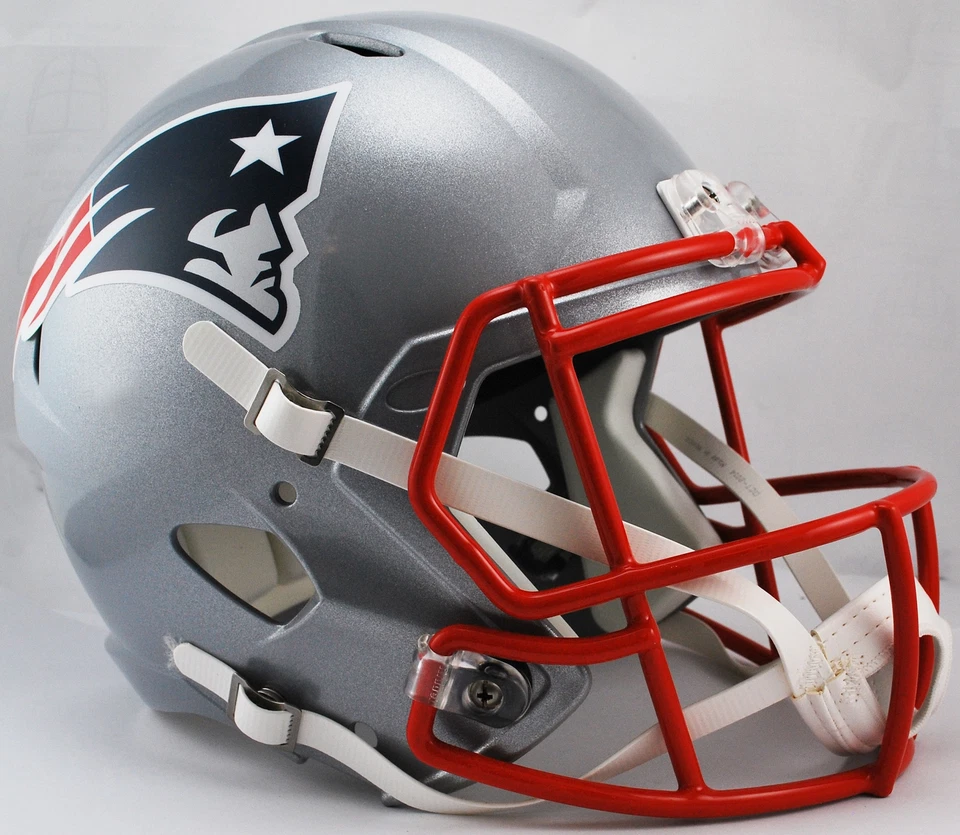 NEW ENGLAND PATRIOTS NFL Riddell SPEED Full Size Replica Football Helmet