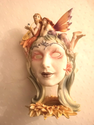 The Leonardo Collection Fee Maskerade Maske Figur Statue Ornament 2005