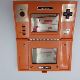 Nintendo Game & Watch Multi Screen Donkey Kong DK-52 1982 Boxed with Manual