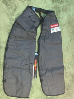 #ad JONSERED USA GENUINE OEM PREMIUM CHAINSAW CHAPS SAFETY 1ST OVER 1500 SOLD $69.99
