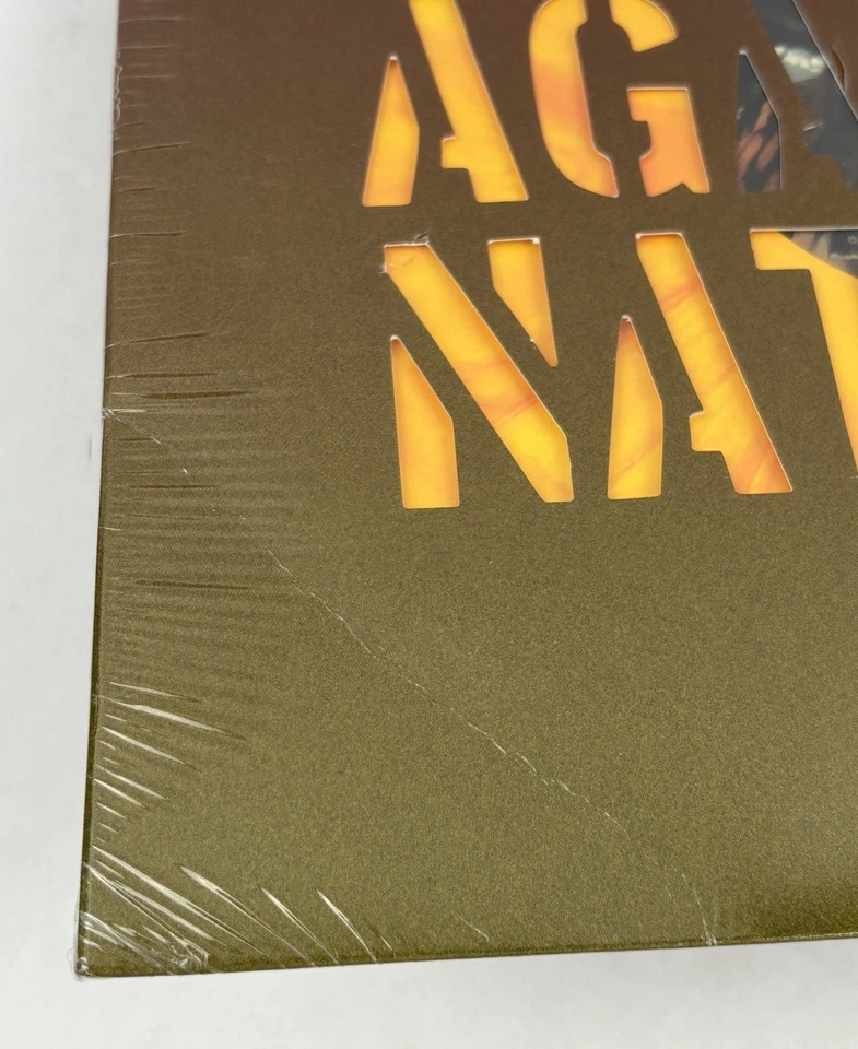 BAD OMENS & POPPY - Violence Against Nature V.A.N. (Solar Flare Variant) - #845 Foto 3 de 4