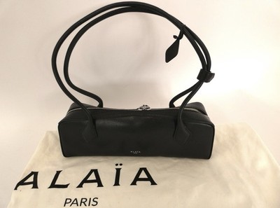 ALAIA Dackel Schultertasche schwarz Leder 33x10x11 Vintage Style