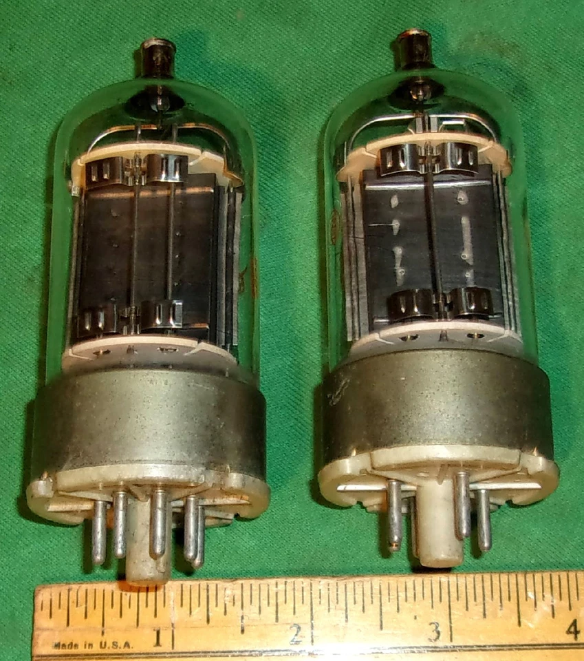 (2) BENDIX 7403 Beam Tetrode Tubes GOOD FILAMENTS! not tested (2.5Amp Filament) - Image 4 of 4