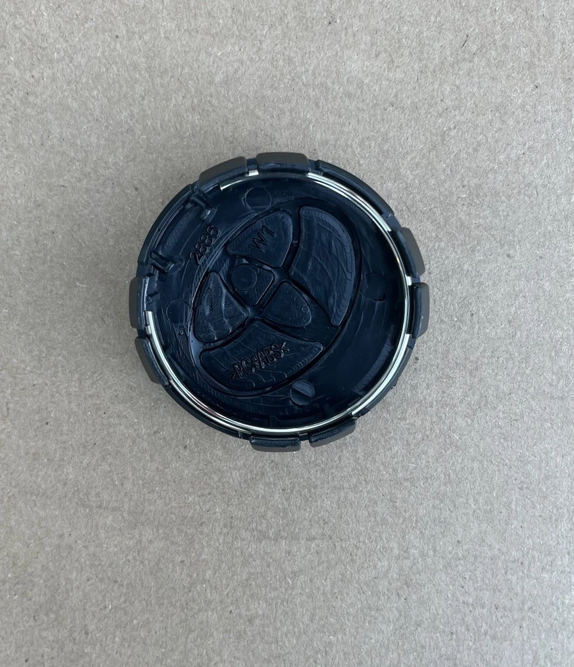 4x Tapacubos centrales llantas toyota negro brillante logo 57mm prius corolla Foto 4 de 4