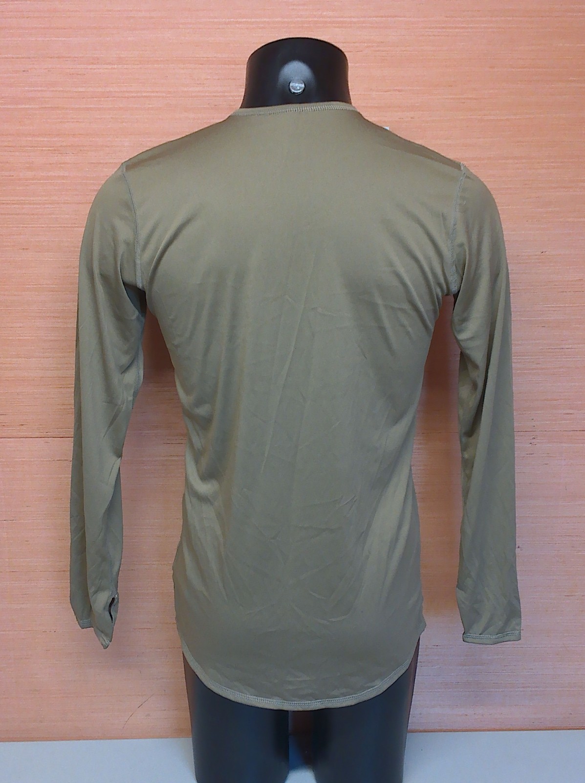 US Military Issue Coyote Light Weight L1 Cold Weather Under Shirt Small Regular